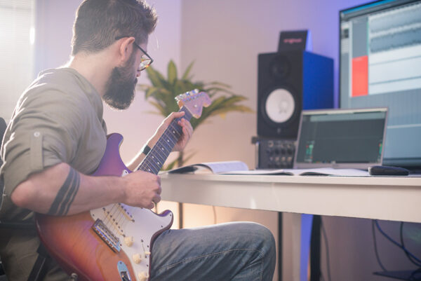 Chitarra – Getting On – PLUS